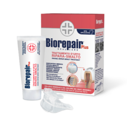 Biorepair Desensibilizzante regenerační gel pro péči o citlivé zubní krčky, 50ml
